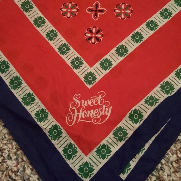 VINTAGE 1970s Avon Sweet Honesty Handkerchief - Picture 3 of 4